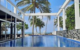Saara Beach Hotel